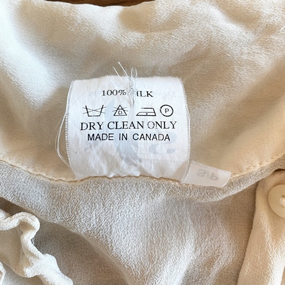 Vintage Cream Silk Button Down 70’s Chemise - Picture 3 of 7